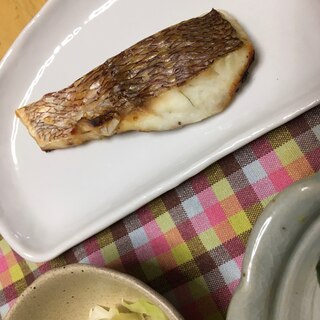 糖質制限★鯛の切り身のオリーブオイル焼き